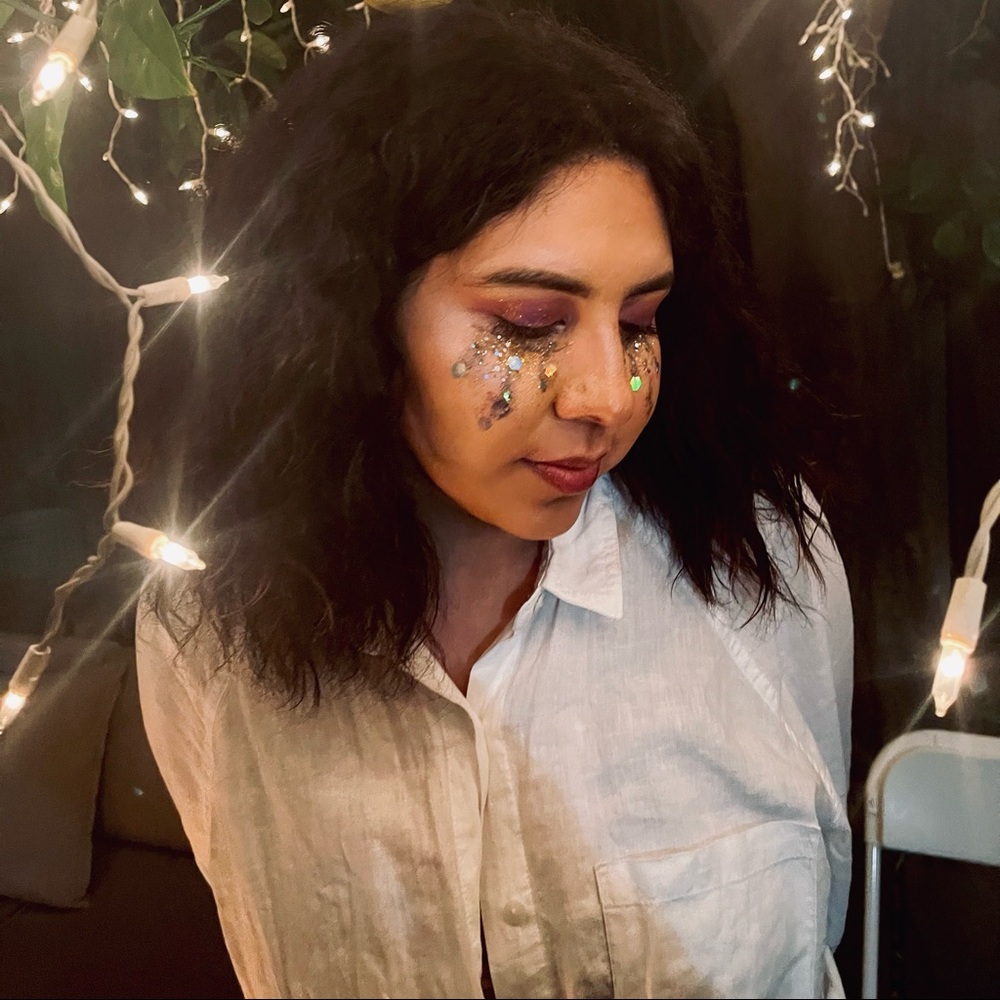 Meet your Posher, Christinia